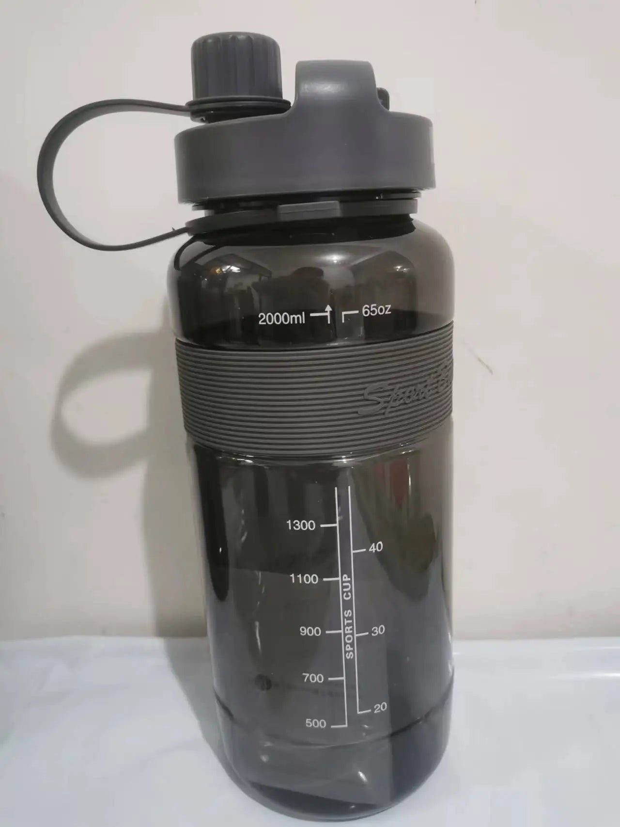 0.7-3L Sports Water Bottle Outdoor Portable Drink Bottle with Handle Drinking Utensils for Man Woman Large Capacity Water Cup