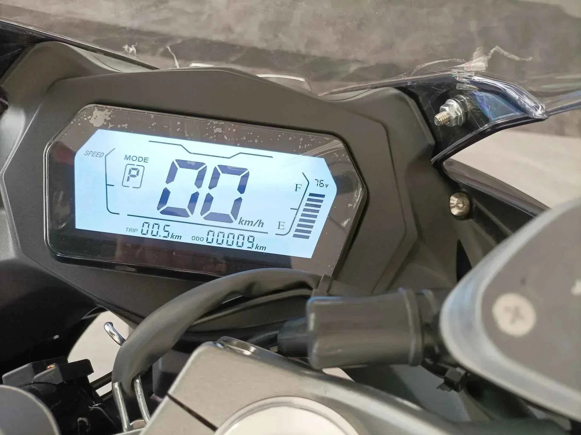 Luyuan Electric Motorcycle 150KM/H with 8000W Mid Drive Motor and 150km Range - Value Vault Club