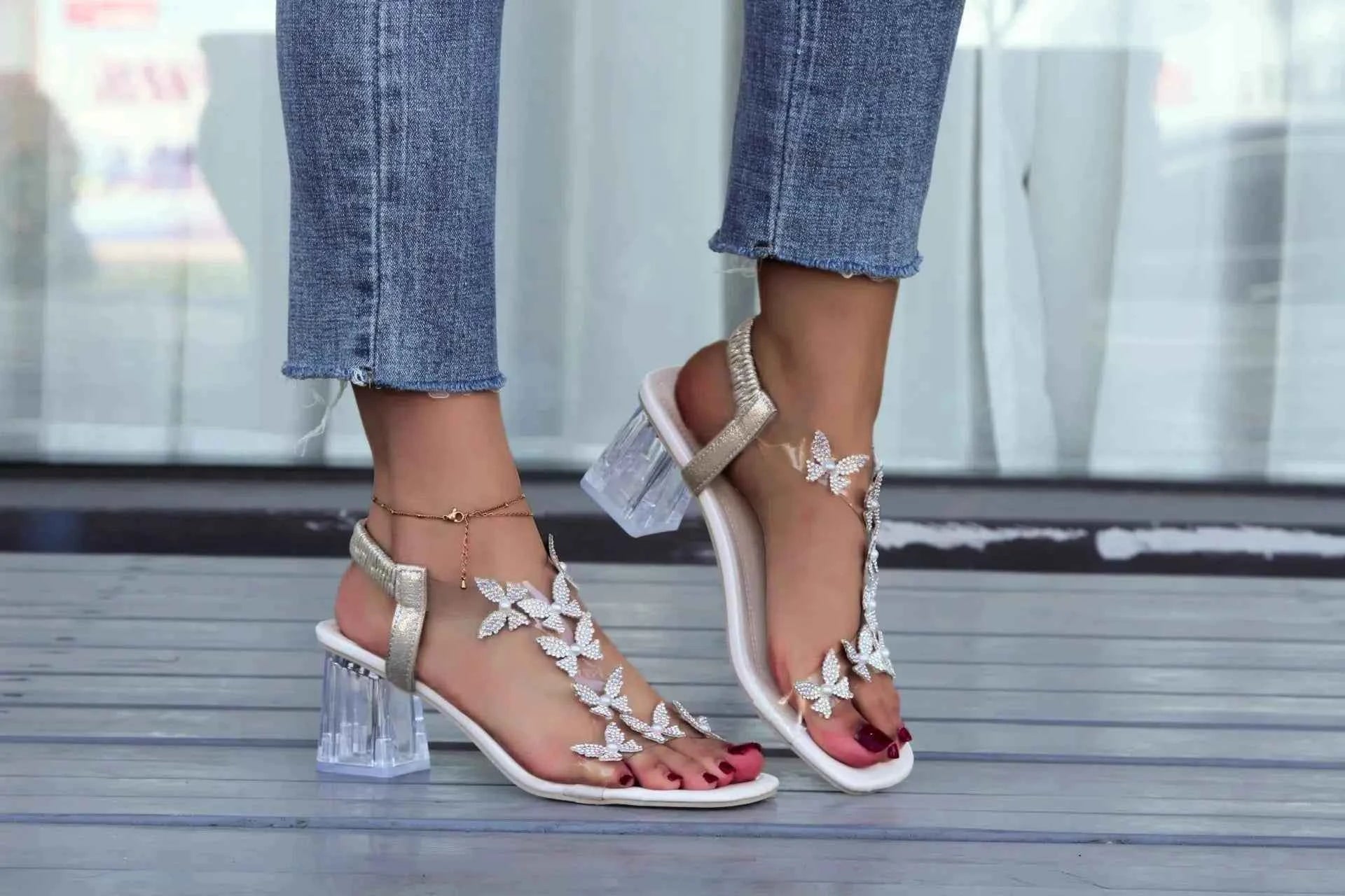 2024 Summer Rhinestone Butterfly Sandals, New Crystal and Fashion Transparent High Heels, Casual Street Women's Shoes