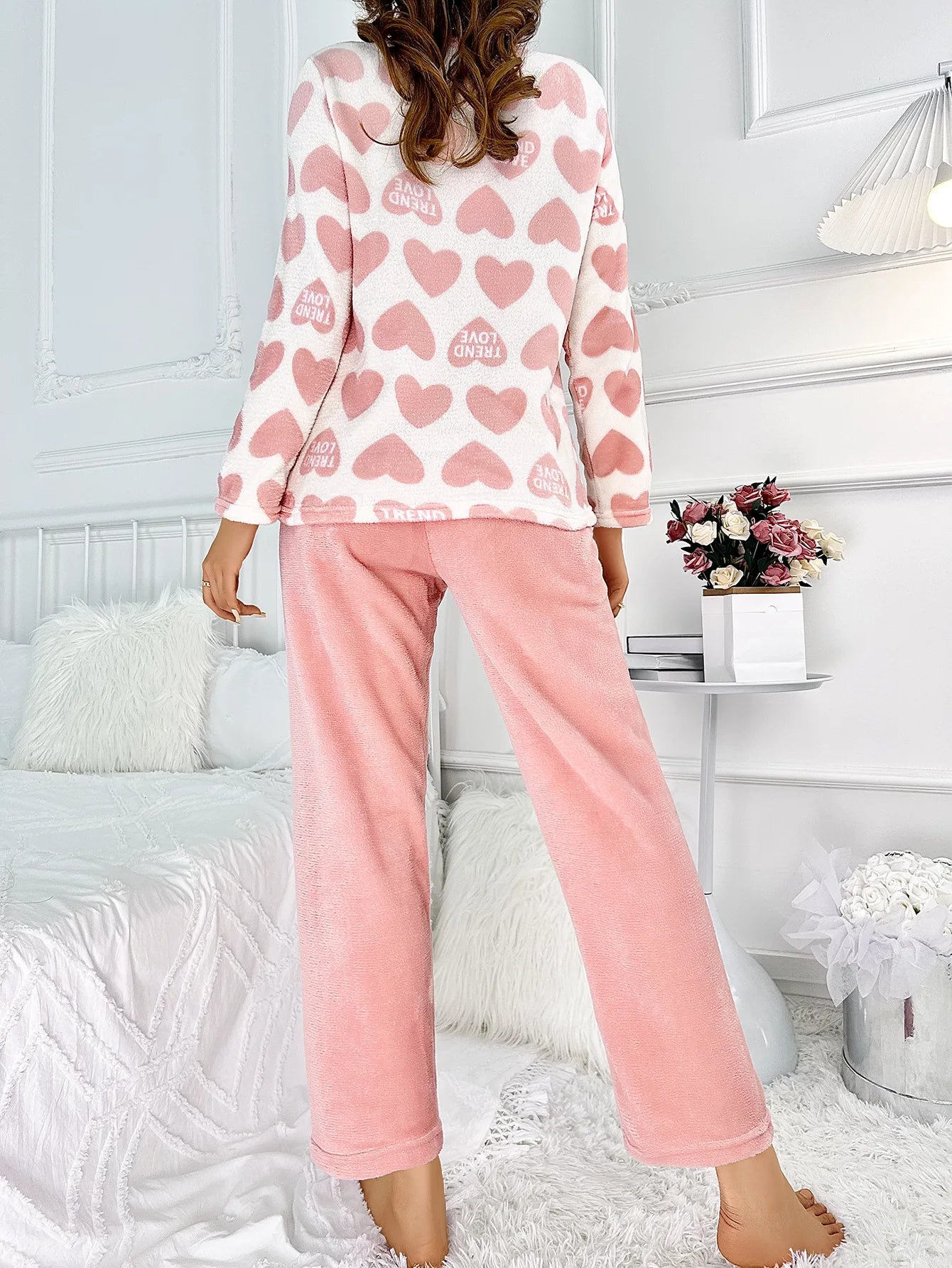 Thick and Warm Winter Flannel Sleepwear Soft Long Sleeved Pants Women's Pyjamas Set Heart-Shaped Pattern Student Nightwear