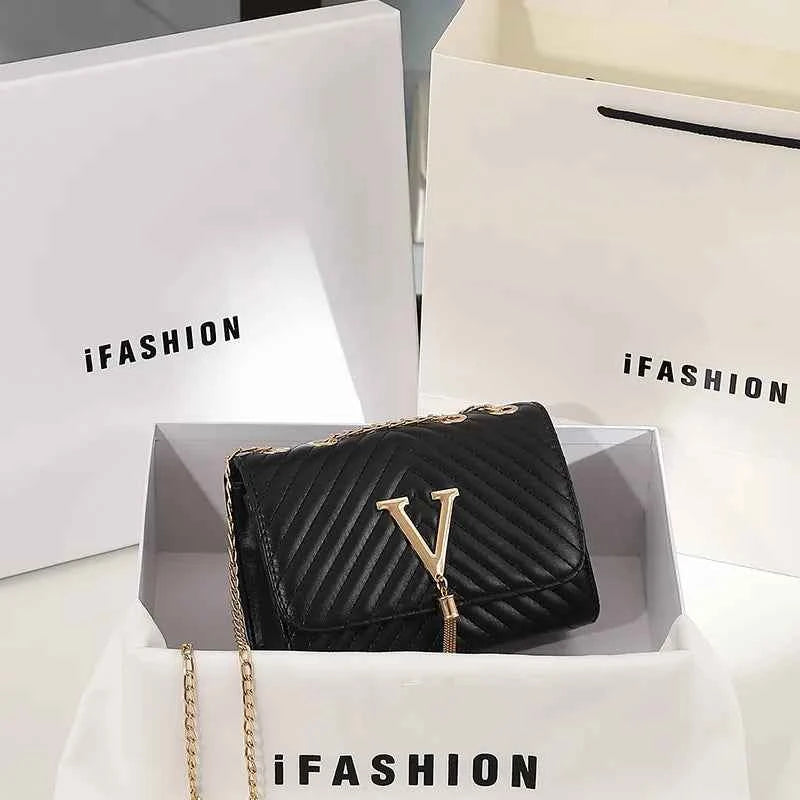 Embroidery Women Crossbody Bag Thread Luxury Handbag Shoulder Bags Brand Sequined Tassel Clutch Small Bag and Purse Party