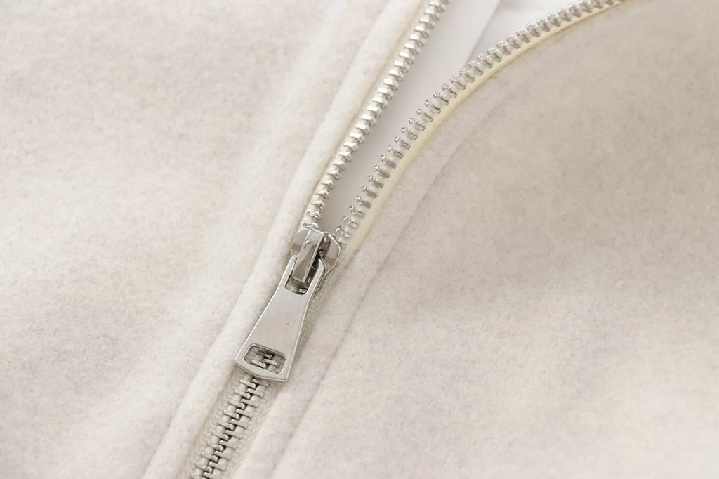 MUJER Red Zipper Bomber Jackets for Women Soft Cropped Jackets Woman 2025 Long Sleeve Woman's Sports Jacket New in Outerwears