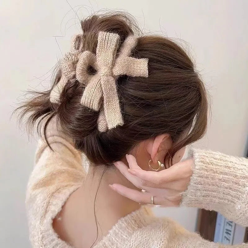 Korean-Style Autumn And Winter Bow Knit Simple Hair Clip Fashionable Ladies' Updo Shark Clip Hair Accessory