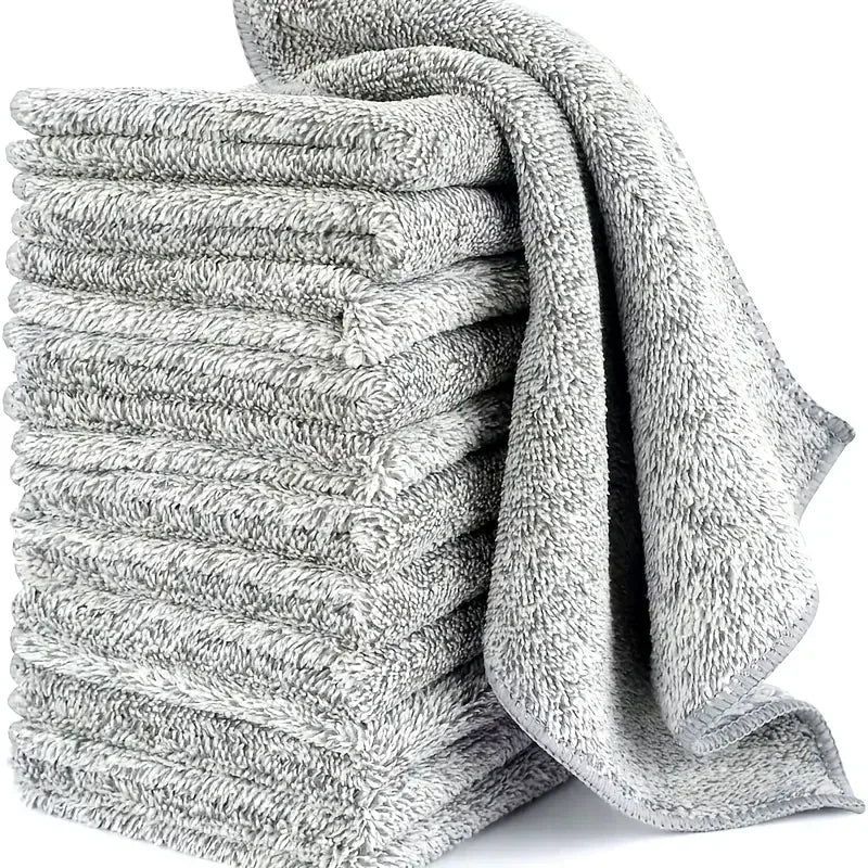 Thick Microfiber Cleaning Cloths for Streak-Free Shine