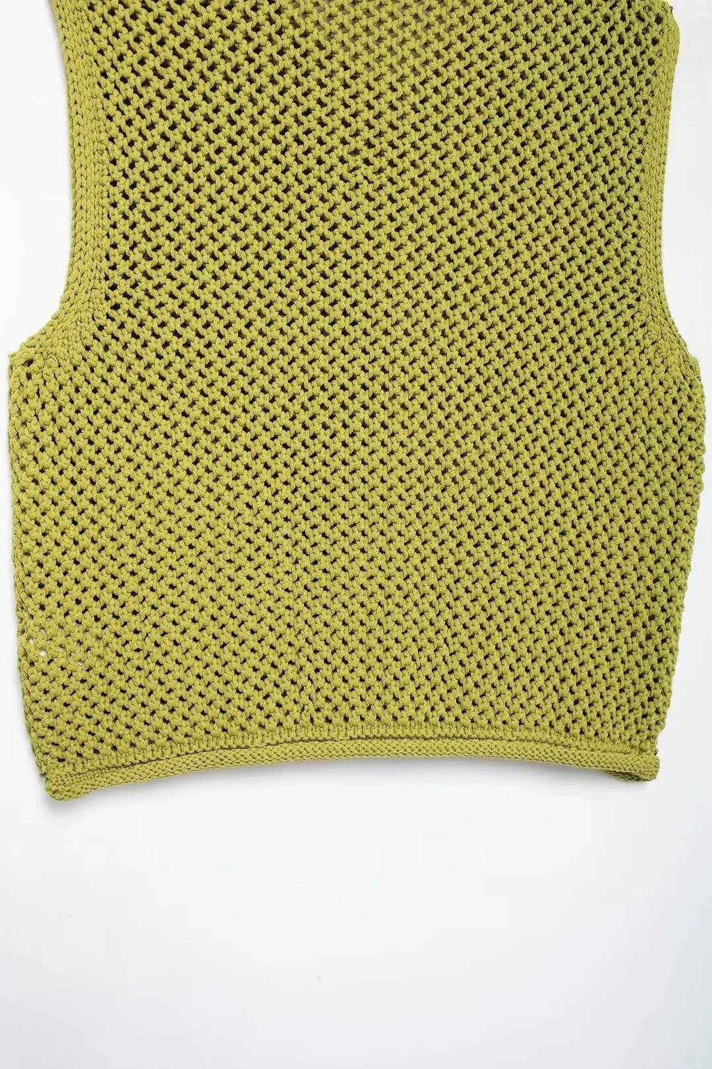 Women Fashion Sleeveless Coarse Needle Knitting Vest Sweater Female Chic Big Pockets Patch Buttons Cardigan Waistcoat Tops