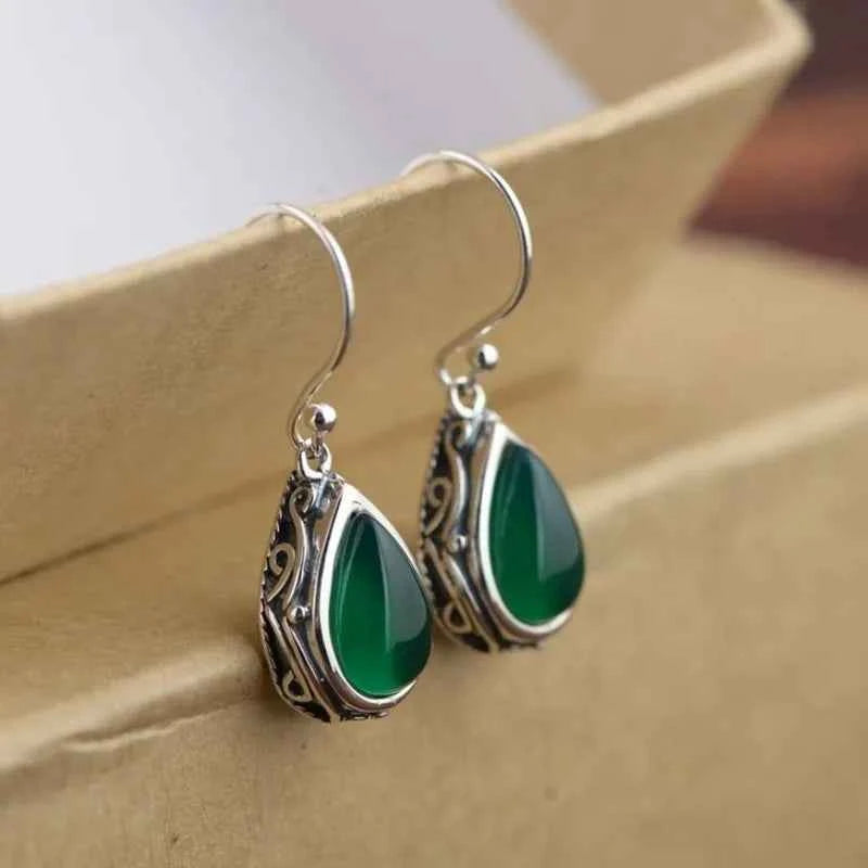 Huitan Green/Red Pear Stone Drop Earrings for Women Ethnic Style Aesthetic Carved Pattern Temperament Lady's Earrings Jewelry