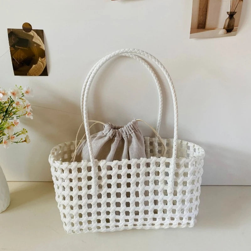 1pcs Plastic Hollow Weave Bag Countryside Style Large Capacity Beach Tote Bag Bucket Bag Bohemian Style Woman PVC Handbag Summer