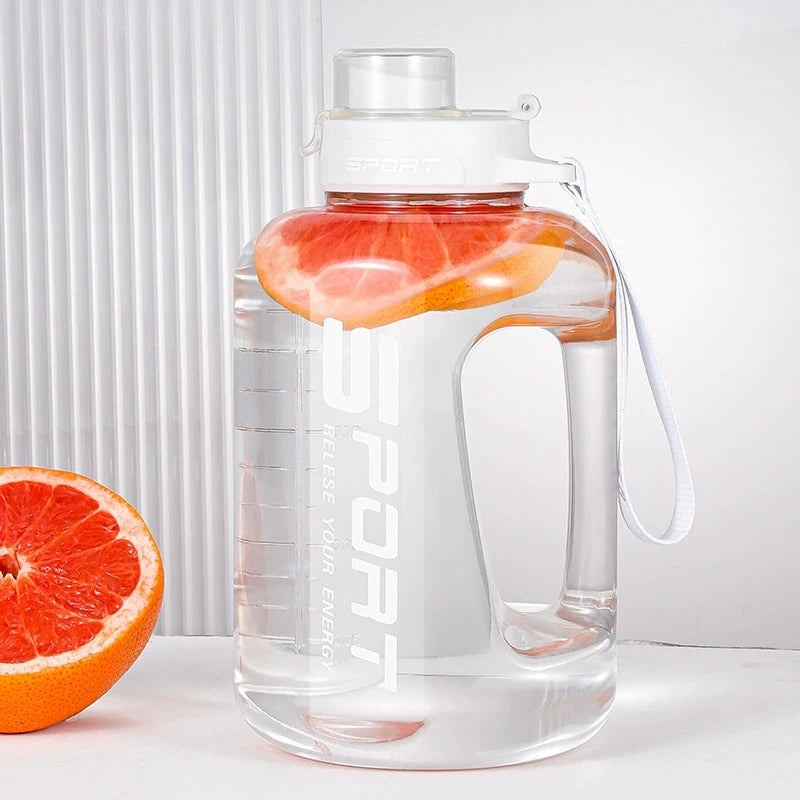 1.2L/1.7L Large Capacity Ton Bucket Water Bottle Large Belly Cup Fitness Sports Water Bottle Portable Plastic Space Cup