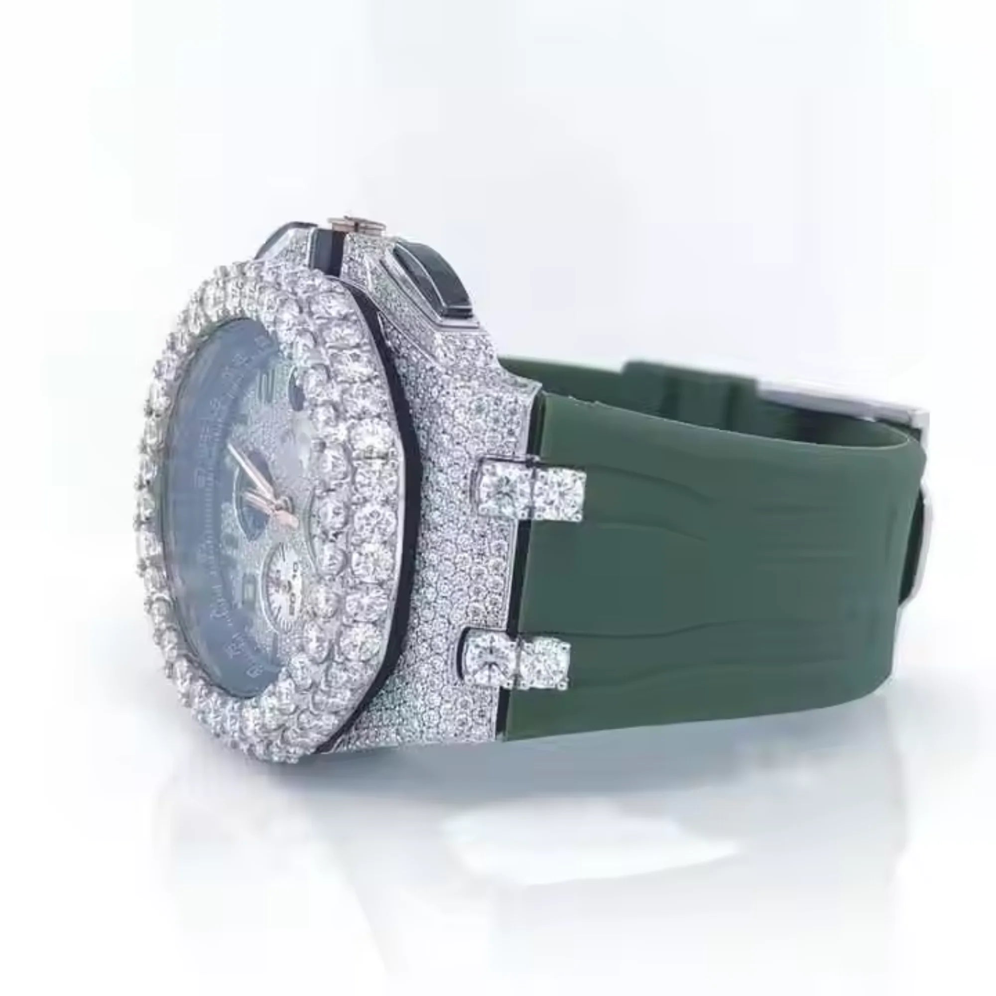 Luxury Hip Hop Diver Watch Three Sub Dial Iced Moissanite Diamond Square Stainless Steel Glass Dial Window Rubber Strap Sport
