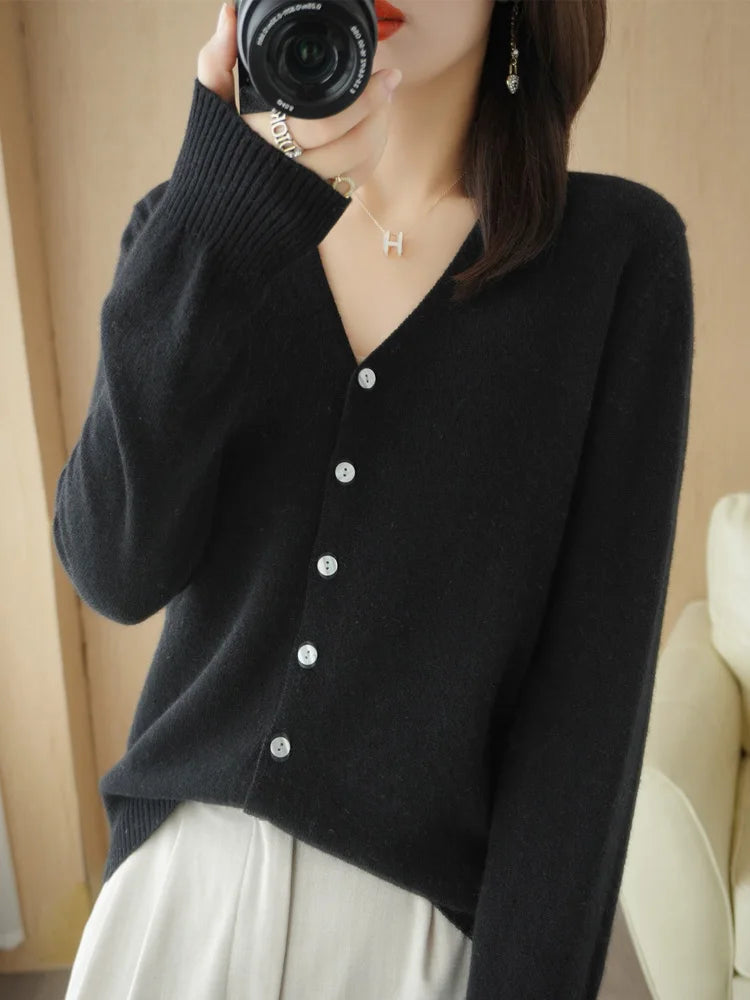 Women Cardigans 2025 Autumn Winter Single Breasted Knitwears Long Sleeve Warm Knit Cardigan Korean Fashion Spring casual Sweater