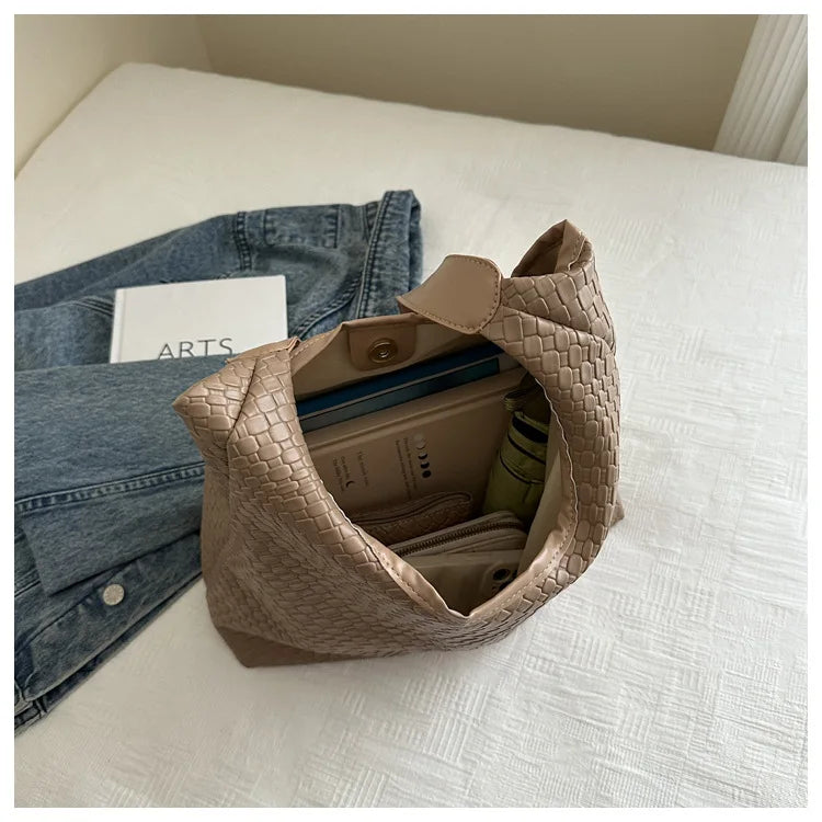 Women's Retro Artificial Leather Woven Pattern Shoulder Bag,Large Capacity Tote Bag,Casual Armpit Bag, Large Tote Bag,Daily Work