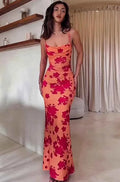 Wholesale of sexy backless lace-up and printed halter dresses for women in summer 2025