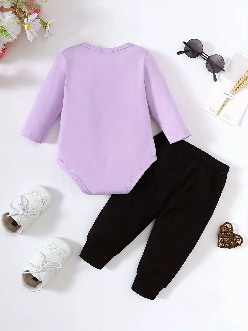 Adorable and trendy purple kitten print long-sleeve romper with zipper and long pants, 2-piece set for infants and toddlers