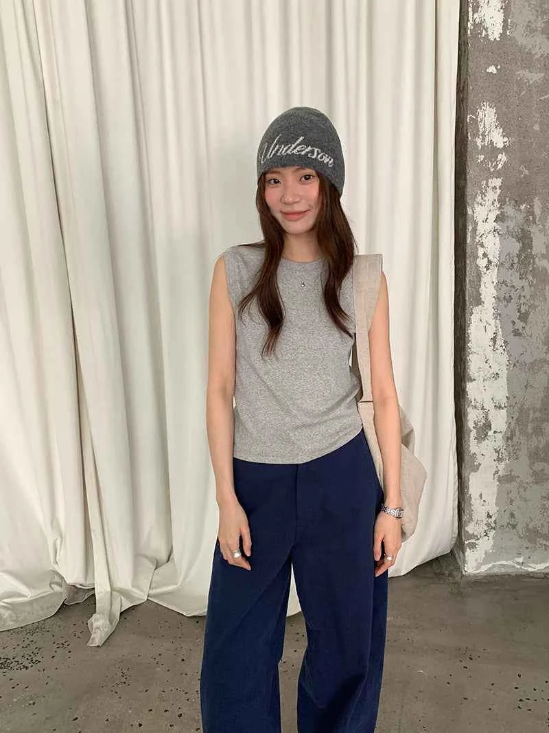 Spring women's casual solid color round neck slim fit vest