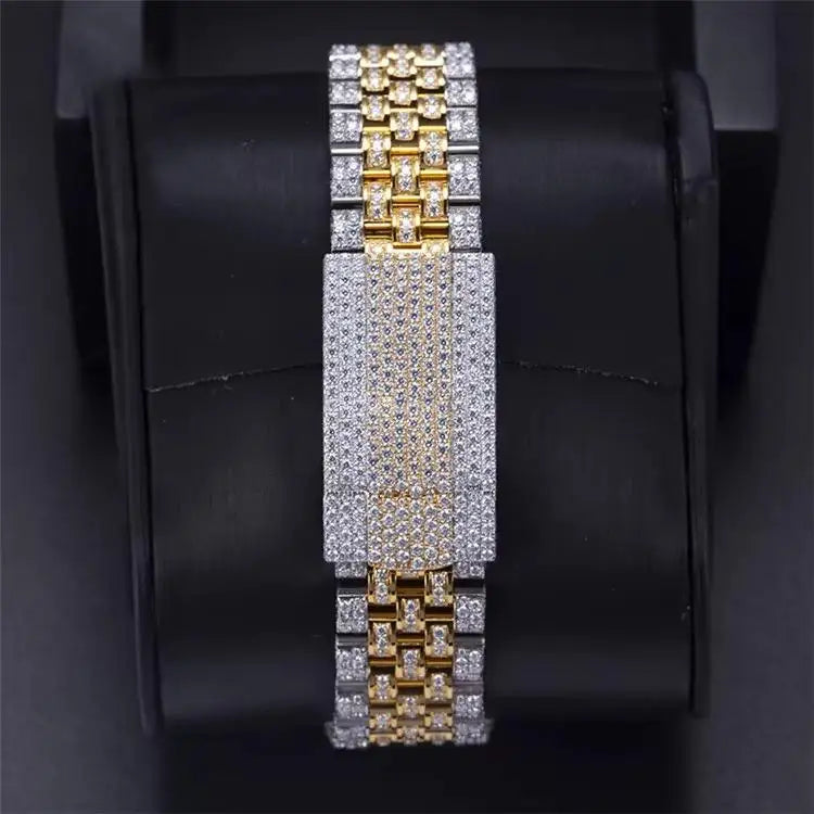 Iced Diamond Men's Luxury Watch Stainless Steel Band Roman Numeral Analog Quartz 40mm Round Case Sapphire Crystal Deployment