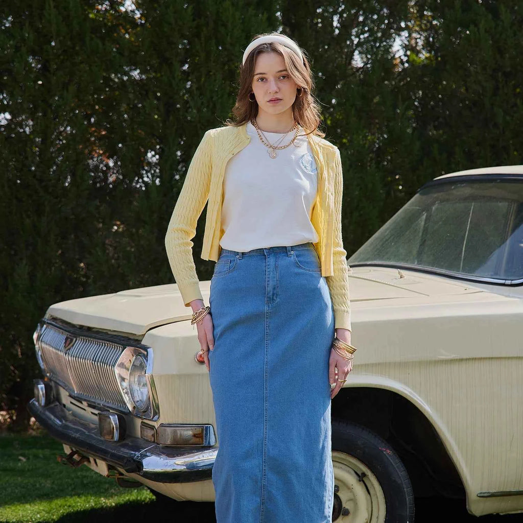AP SS26 Women Sleeveless Shirt and Cable Knitting Cardigan Clothing