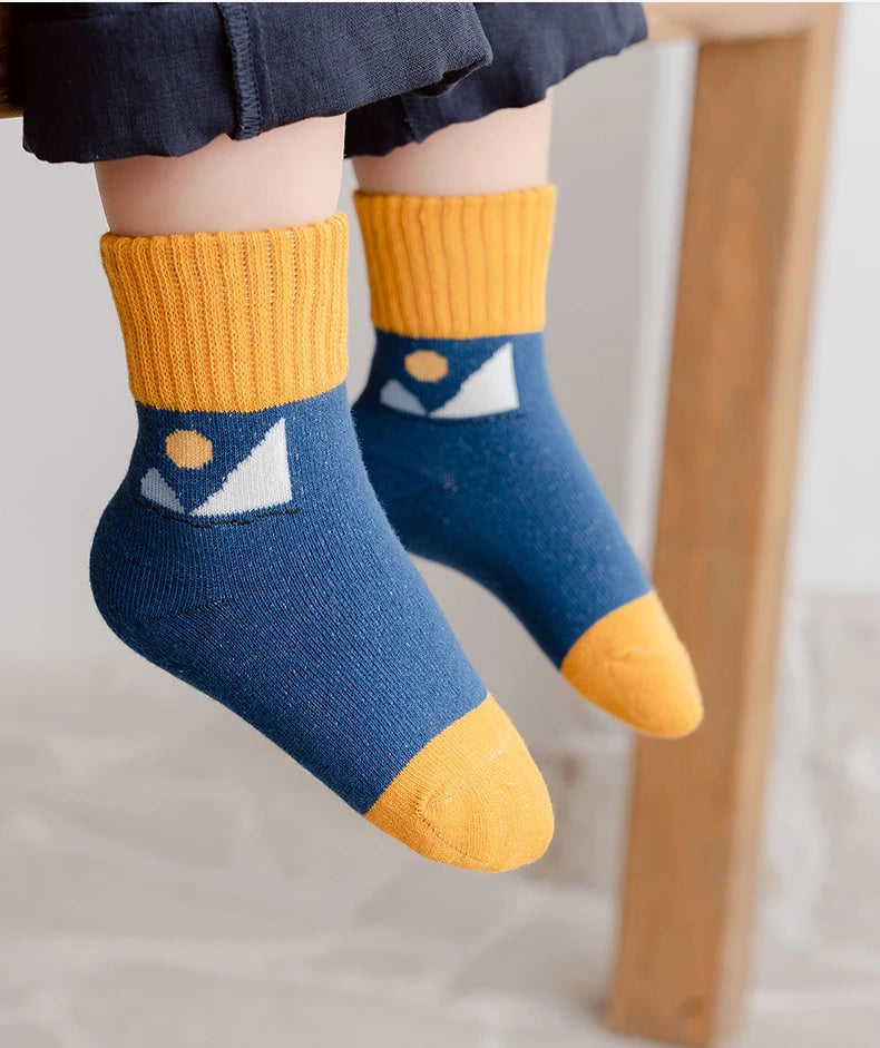 5 Pairs of Cute Cartoon Ankle Socks With Warm and Durable Stripes Designed for Comfortable Fall and Winter Wear