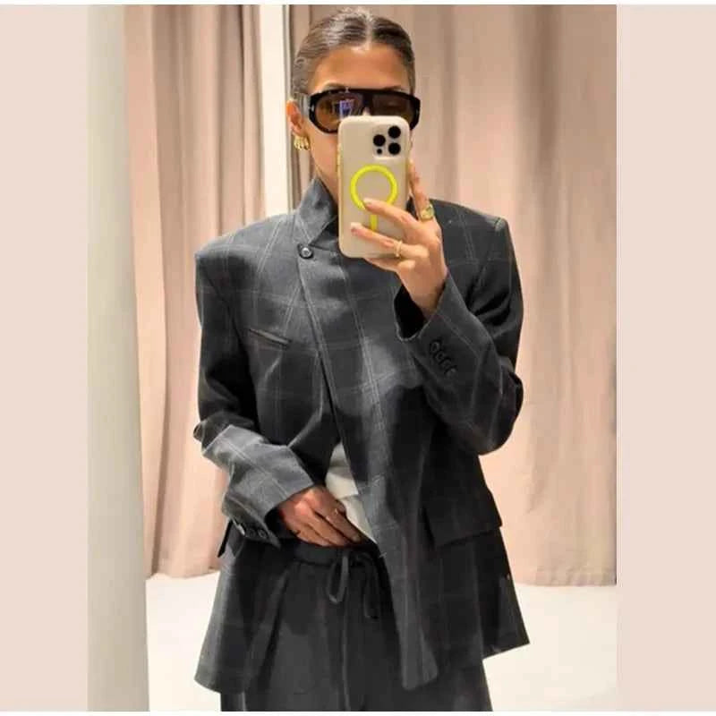 Irregular Plaid Blazer Jacket Women Fashion Stand Collar Full Sleeve Split Loose Short Jackets 2025 Lady Daily Commute Outwear