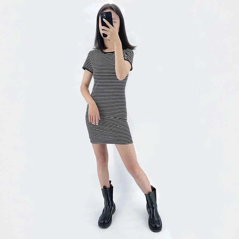 Summer Round Neck Enough Stock Short-sleeved Dress Black And White Striped Dresses Casual Elegant Sheath Slim Dress