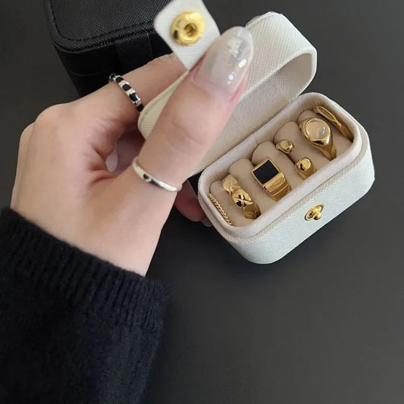 Leather Mini Jewelry Box, Portable Travel Earring Storage Rack, Ring Display Storage Box Jewelry Display Stand Jewelry Organizer