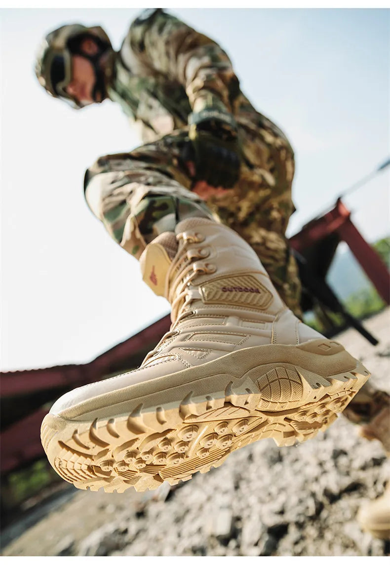 New Winter Men's Boots Outdoor Anti-Slip Men's Desert Boots Comfortable Autumn Men Work Ankle Boots High Top Motorcycle Boots