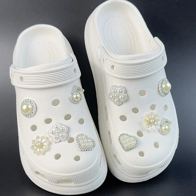 10PCS Fashion Shoe Charms Set Accessories Hole Shoe Buckle Summer Pearl Rhinestone Flower DIY Shoes Decorations for Sandals