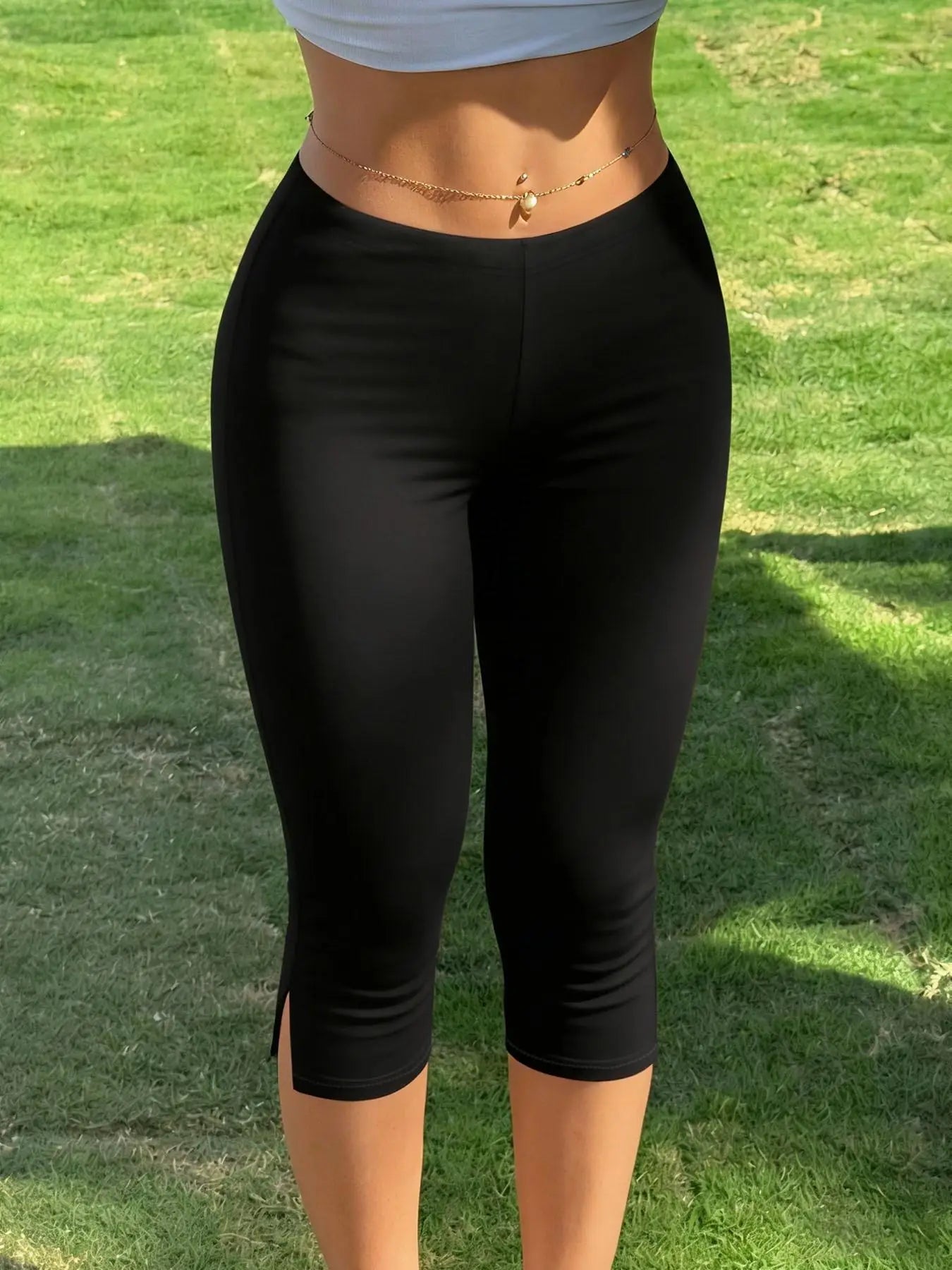 Women's Y2K Street Style Black Slim Fit Capri Pants, Side Slit Design Sweatpants, Suitable for Fitness