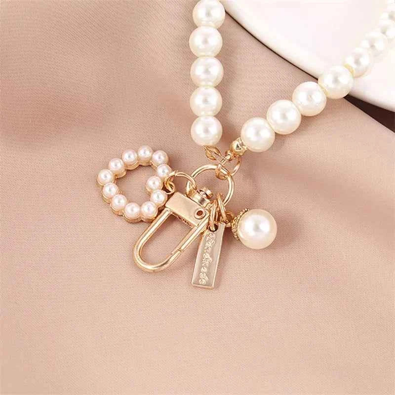 New Arrival Pearl Heart Charm Keyring Bag Charm Accessory for Women, Trendy Key Pendant for Backpacks, Unique Gift Idea