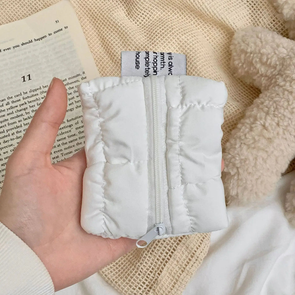 1pc Quilted Polyester Multi-Functional Storage Bag - Portable Makeup, Sanitary Pad & Jewelry Organizer with Zipper Closure