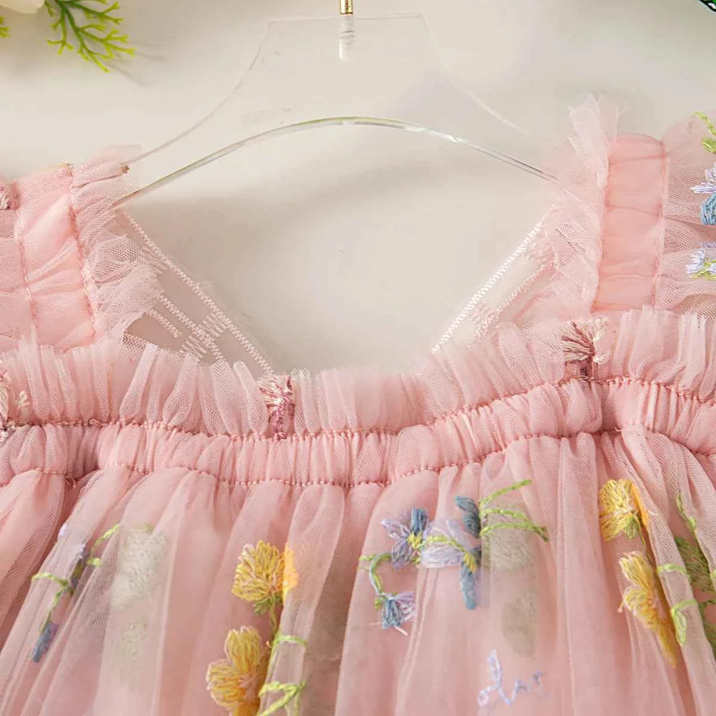 Summer New Girls' Dress Halter Small Flying Sleeve Embroidery Pattern Wings Sweet Princess Dress Mesh Princess Dress