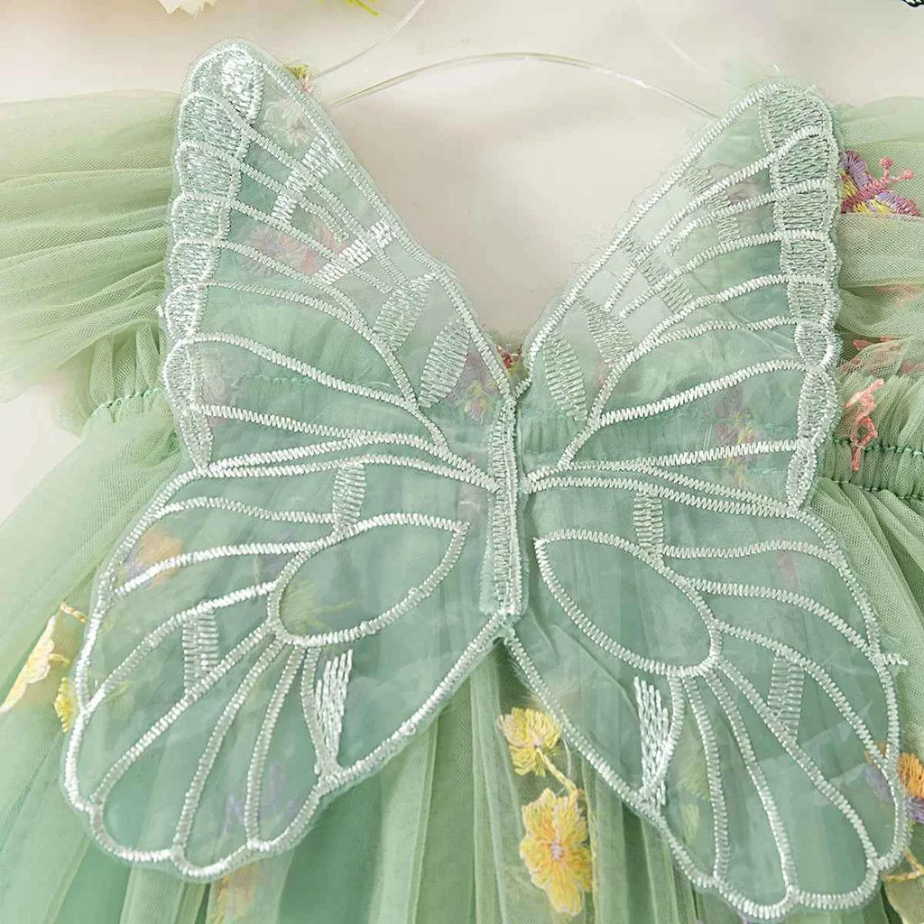 Summer New Girls' Dress Halter Small Flying Sleeve Embroidery Pattern Wings Sweet Princess Dress Mesh Princess Dress