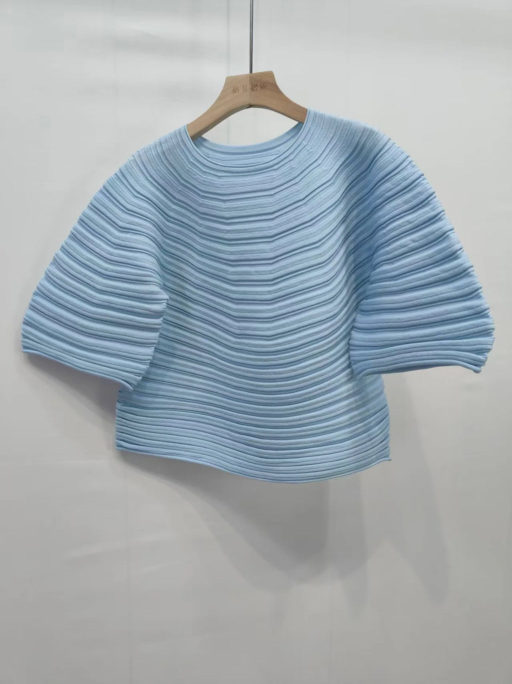 LANMREM Casual Pleated Texture Round Neck Half Sleeve Thick Wome's T-shirt Chic New Knitwear Fashion Pullover Top Chic 2DB5036