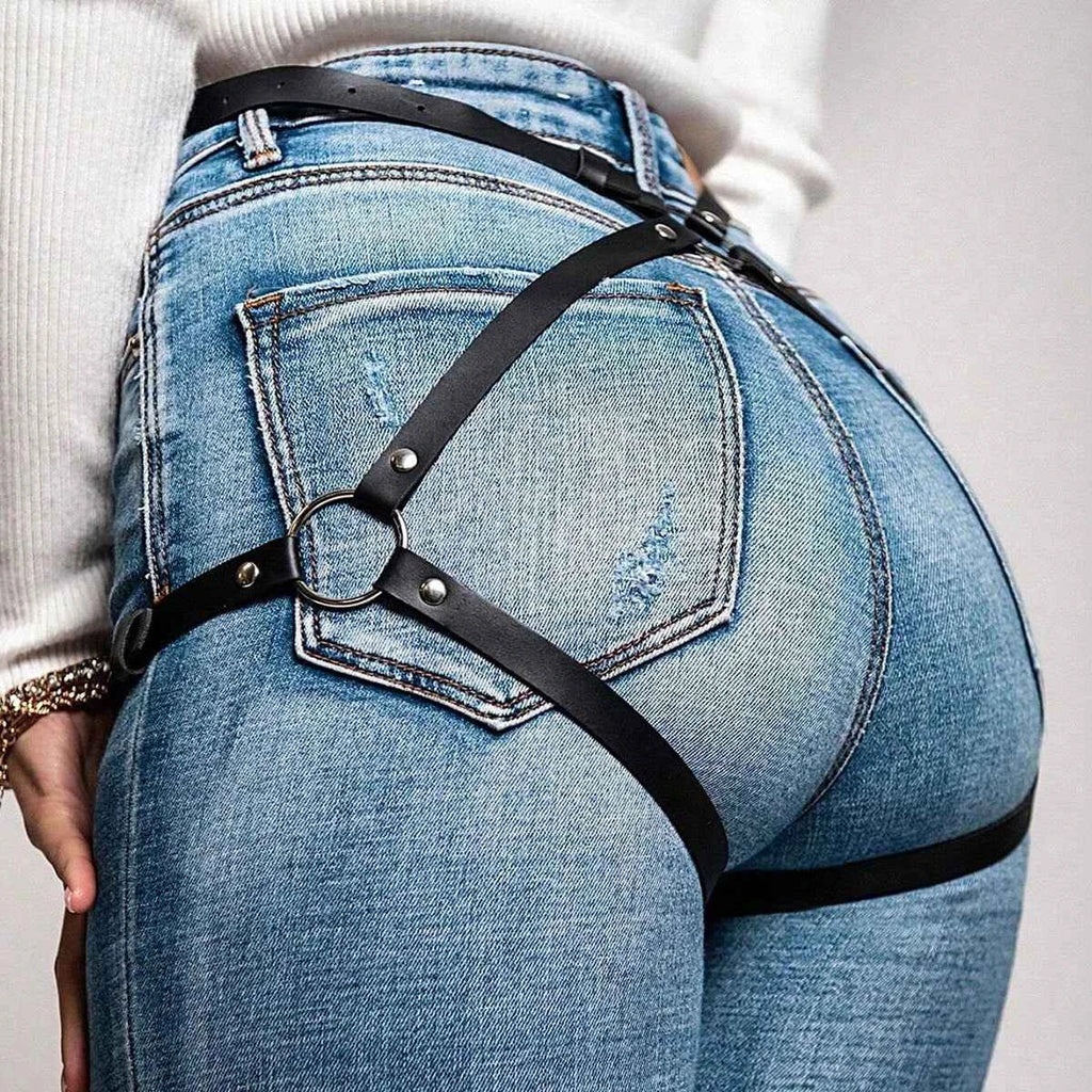 Women Fashion Belt Street Style for Women Cool Punk Rock Pu Leather Belt With Leg Jeans Decorative Belt Goth Clothing Accessorie