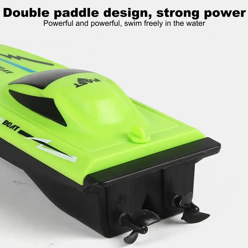 Remote Control Boat For Kids Waterproof Remote Control Toys Fast Remote Control Boat Lightweight Water Racer RC Boats Pool Toys