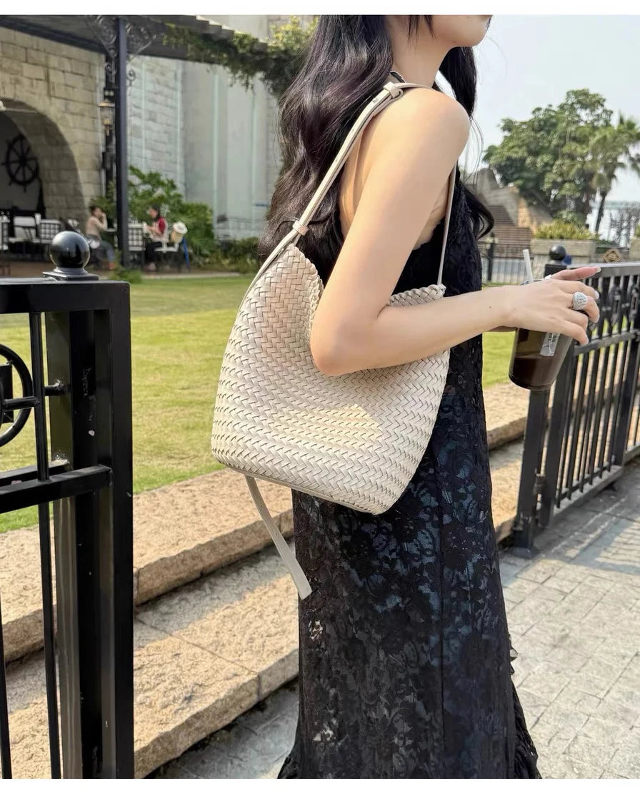 Luxury Woman Handbag New High End Hand-Woven Genuine Leather Women's Bag Large Capacity Shoulder Tote Bag Underarm Bag Bucket Ba