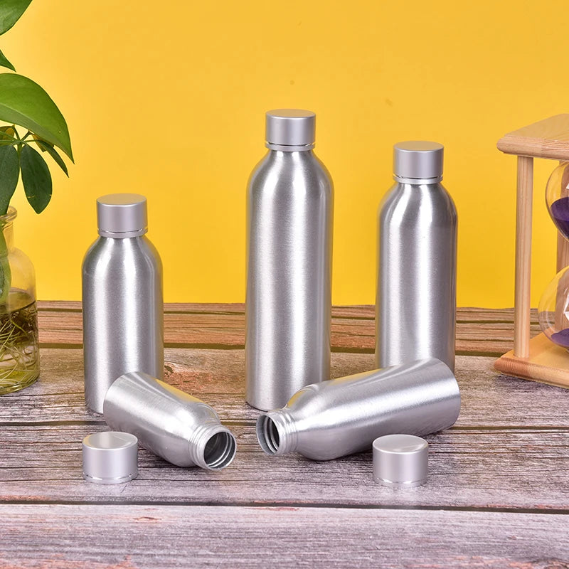 Reusable Pepper Spray Bottle Emergency Lipstick Personal Safety Tool Protection Anti-wolf Chili Spray for Women