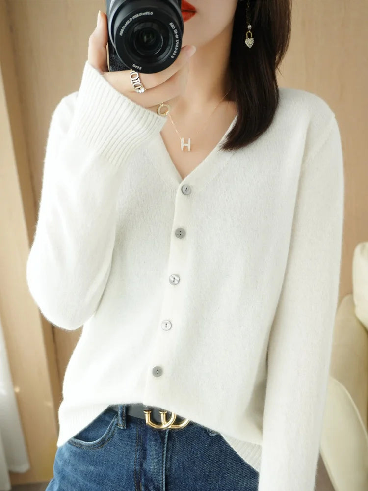 Women Cardigans 2025 Autumn Winter Single Breasted Knitwears Long Sleeve Warm Knit Cardigan Korean Fashion Spring casual Sweater
