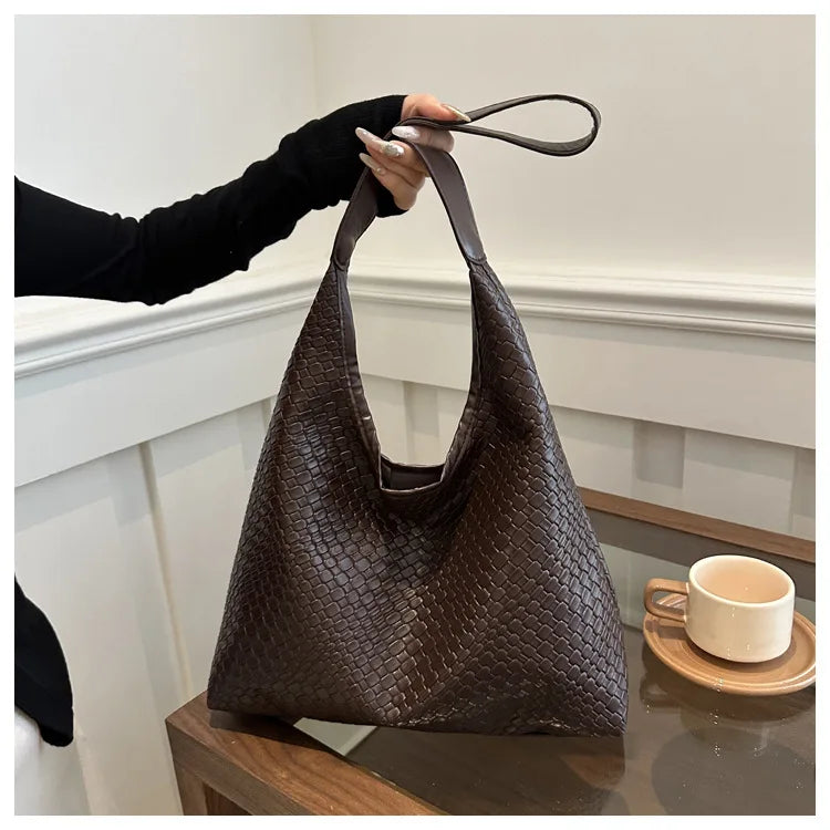 Women's Retro Artificial Leather Woven Pattern Shoulder Bag,Large Capacity Tote Bag,Casual Armpit Bag, Large Tote Bag,Daily Work
