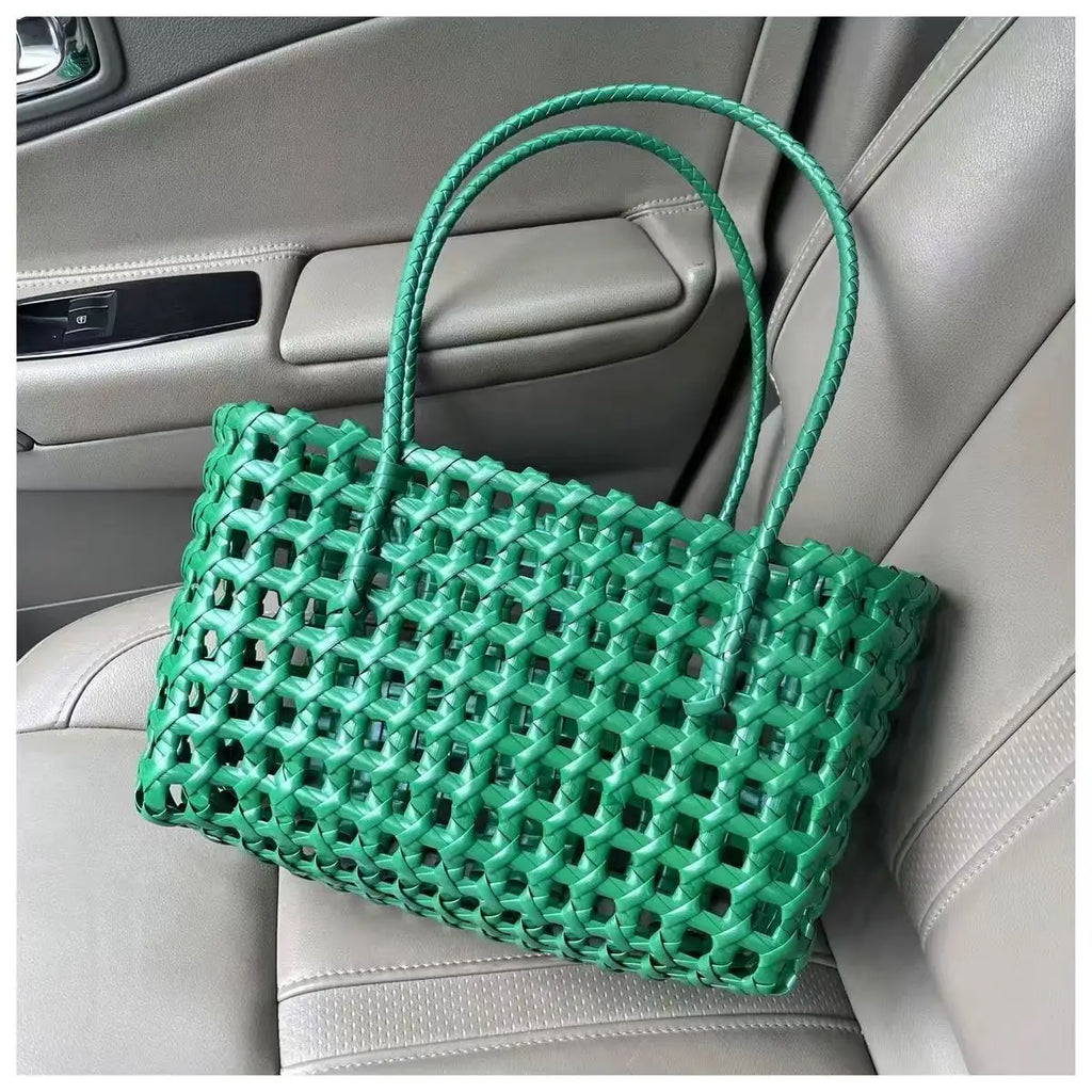 1pcs Plastic Hollow Weave Bag Countryside Style Large Capacity Beach Tote Bag Bucket Bag Bohemian Style Woman PVC Handbag Summer