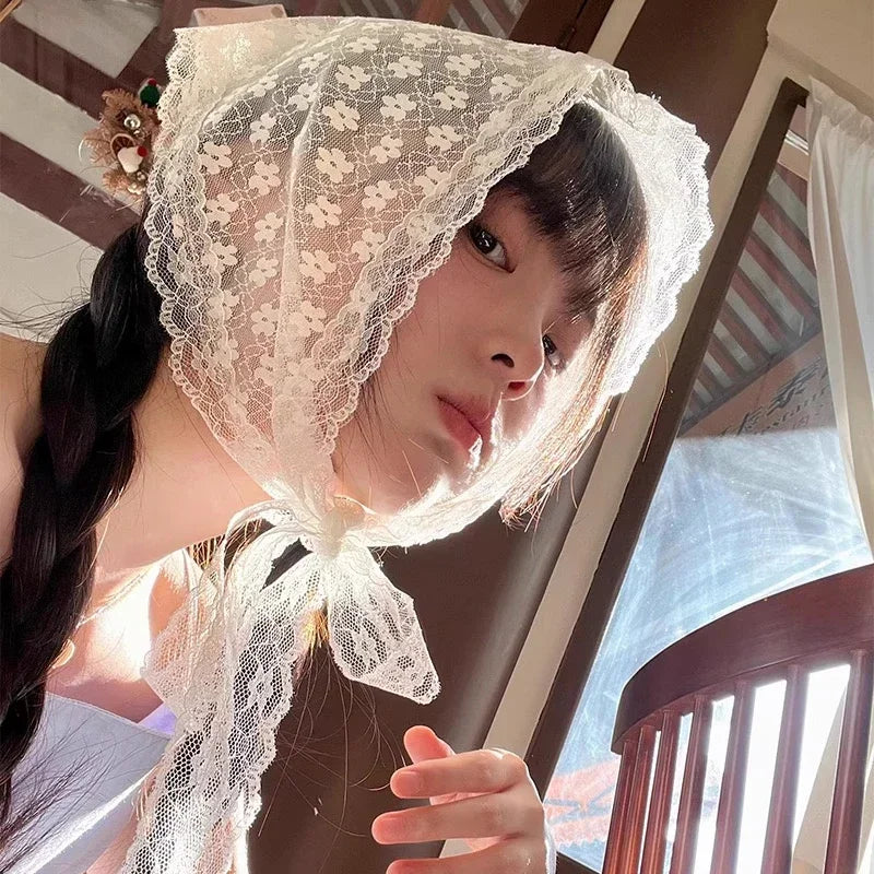 Fashion Lace Triangle Headscarf Romantic Summer White Woven Floral Lace Hair Scarf Wraps Travel Photo Headband Hair Accessories