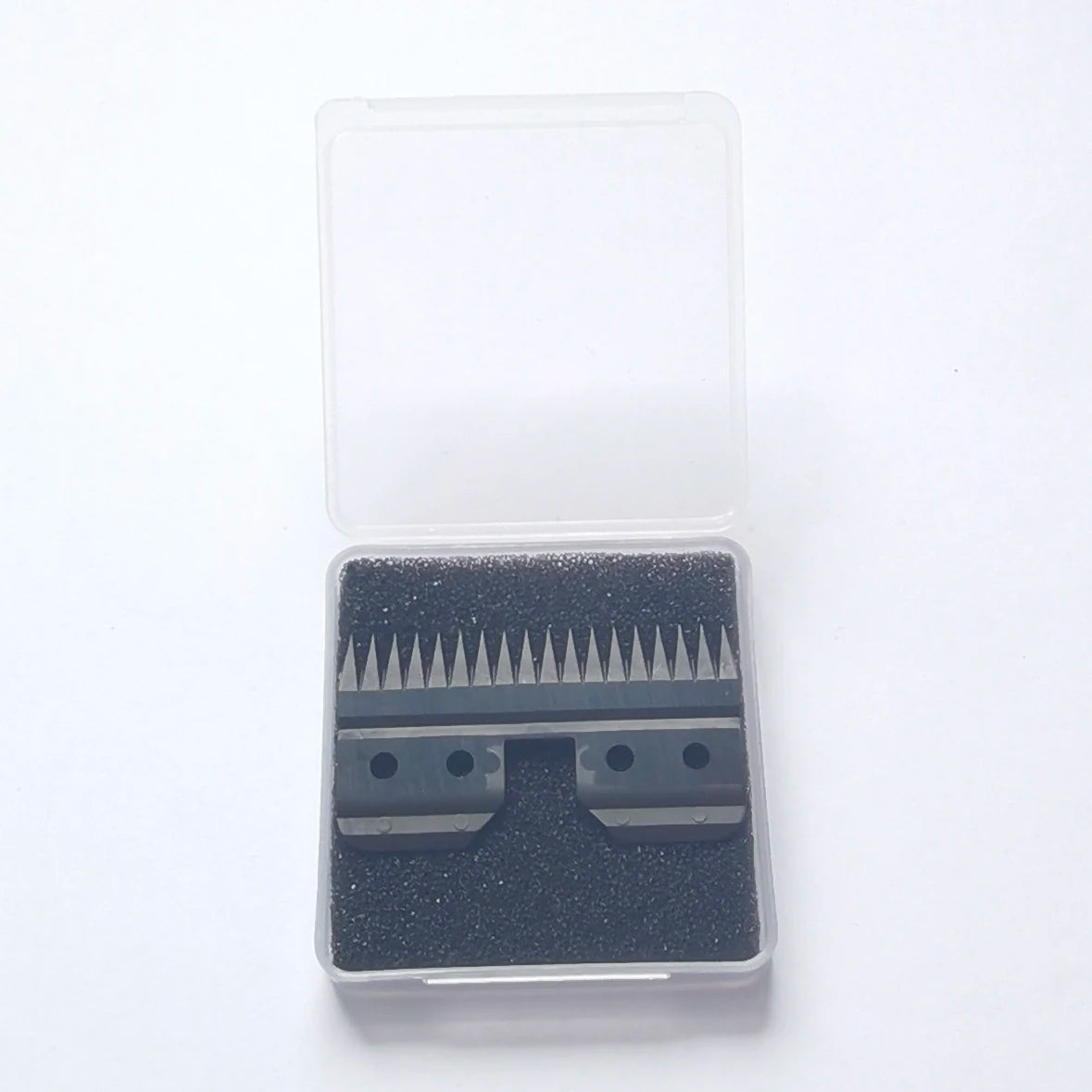 Free Shipping 18Teeth Ceramic Moving Blade Fit Oster A5 Blade with Box Free Shipping