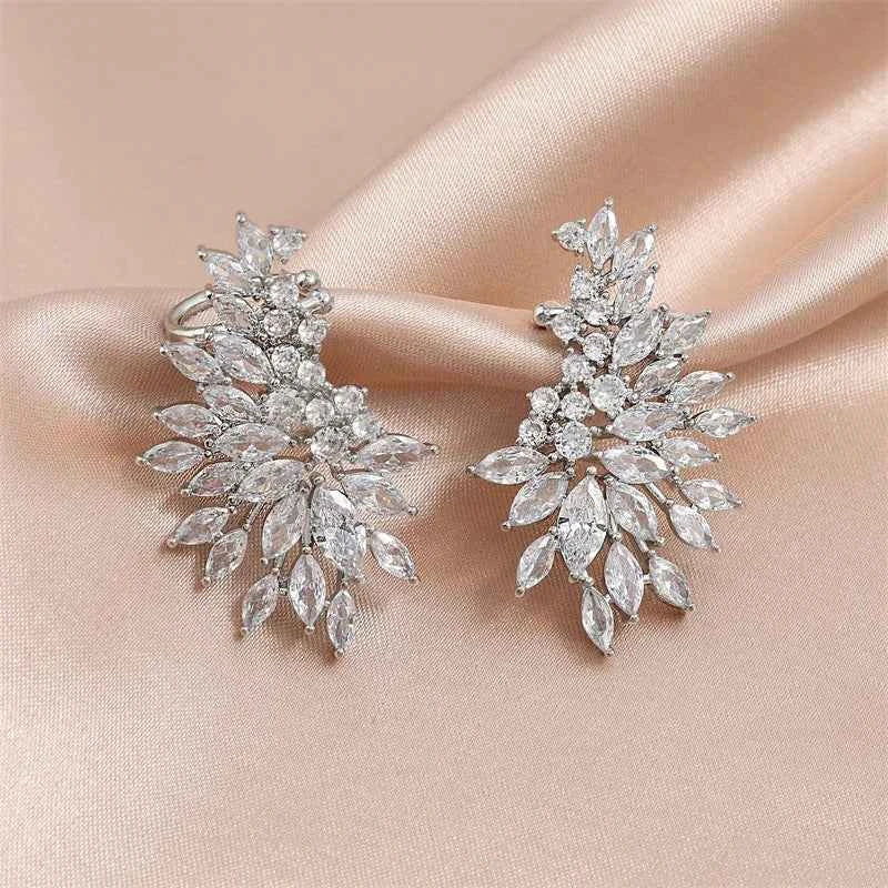 Yupsk Sparkling Cubic Zirconia Stud Earrings Gorgeous Female Wedding Party Fashion Ear Piercing Accessories for Women