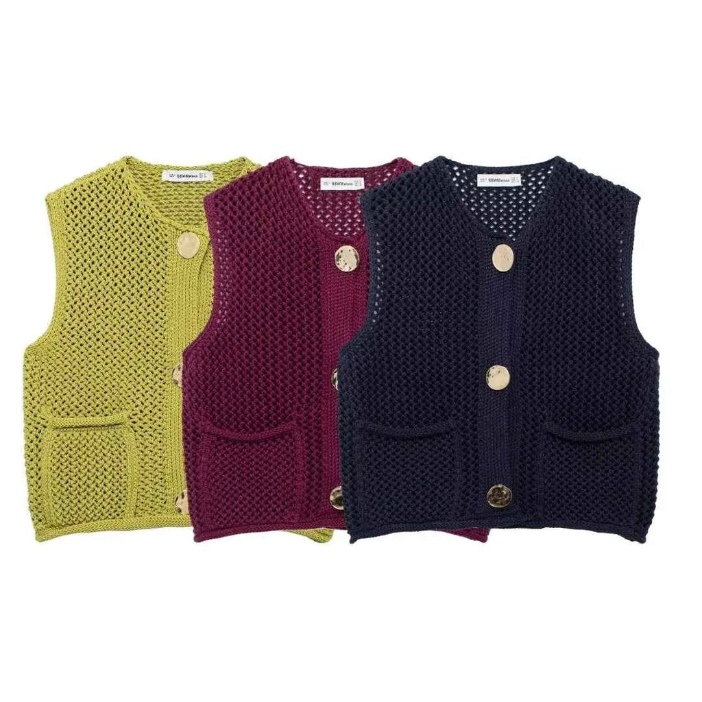 Women Fashion Sleeveless Coarse Needle Knitting Vest Sweater Female Chic Big Pockets Patch Buttons Cardigan Waistcoat Tops