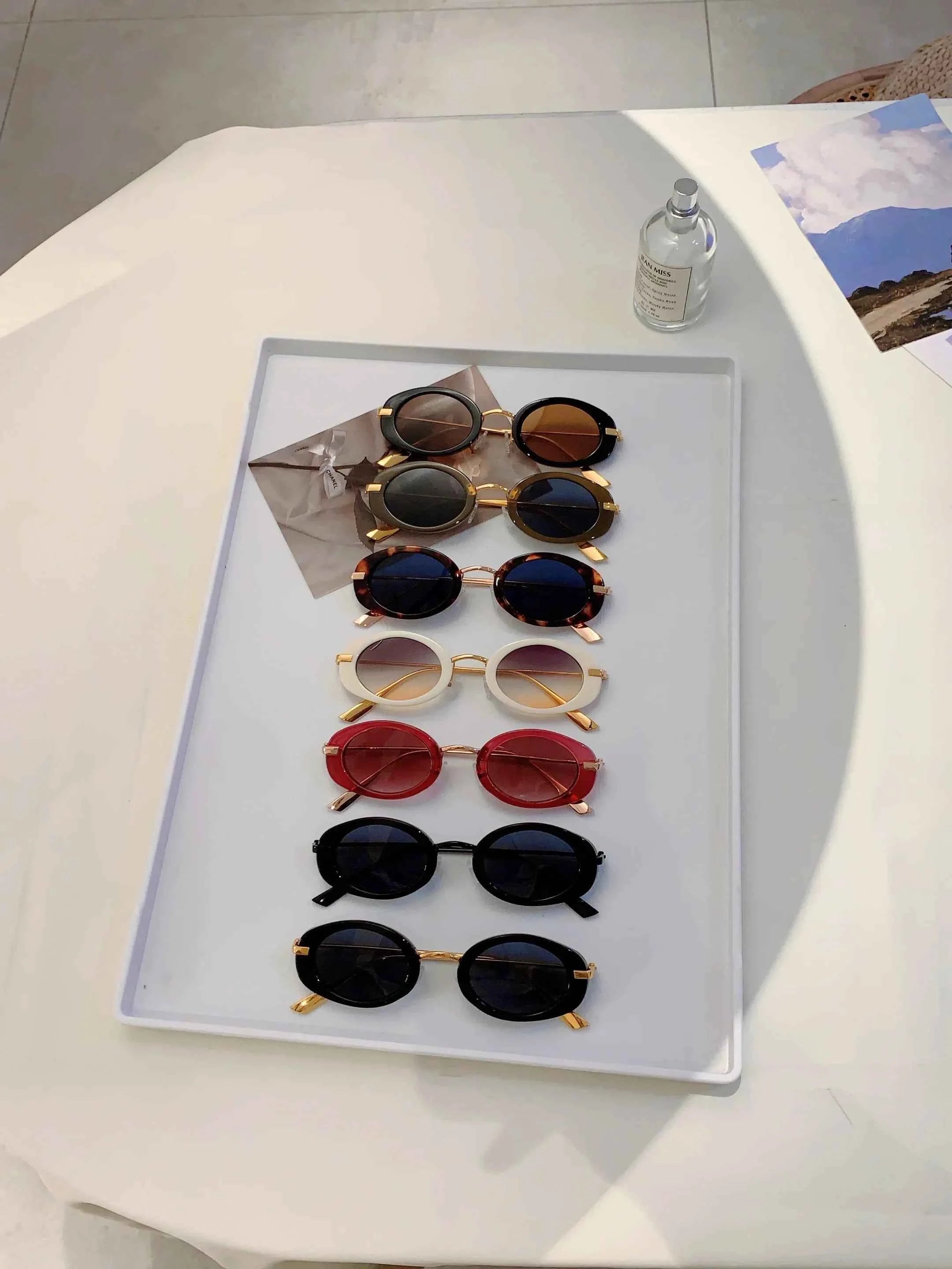 Small Oval Frame Retro Sunglasses Luxury Metal Designer Shades Women's Trendy Fashion Brand Leopard Beach Sun Glasses for Lady