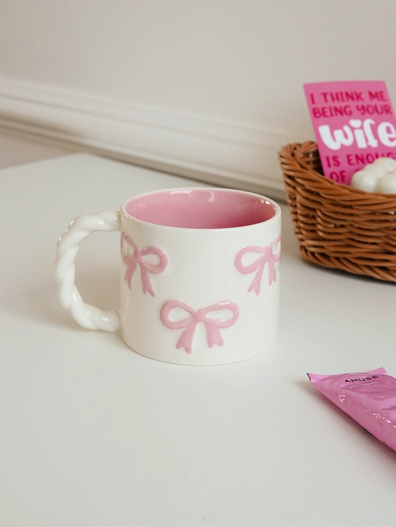 1Pc 13.4oz Pink Ceramic Mug with Bowknot, Ceramic Cup with Twisted Handle, Exquisite and Simple Pink Embossed Cup, Suitable for Latte Art in Coffee Shops, Home Decor Drinkware, Drinking Cup for Kitchen, Living Room, Bedroom,