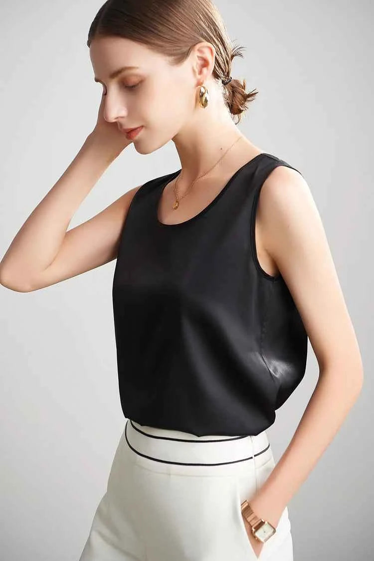 SuyaDream. Women Basic Cozy Tanks, 100%Real Silk, O neck Sleeveless Chic T Shirt, 2025 Solid Summer Vests, White, Pink, Beige