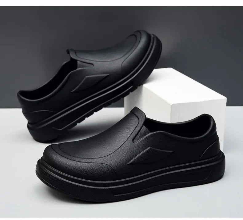 Men's Chef Shoes Anti Slip Oil Resistant Dirt Resistant Kitchen Shoes Work Shoes Quick Drying Rain Shoes Large Size Breath Clogs