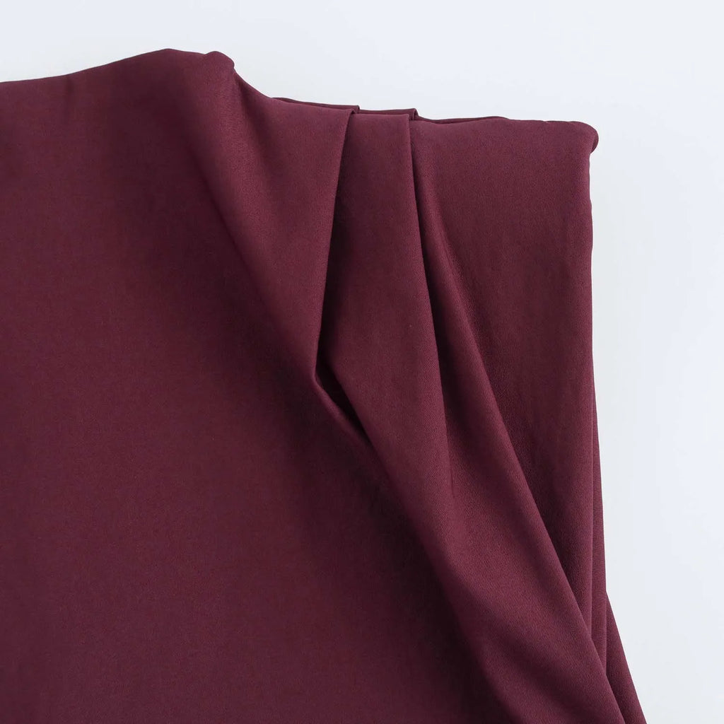 Fashion Shoulderless Top European American Style Simple Pleated Decorative New Top