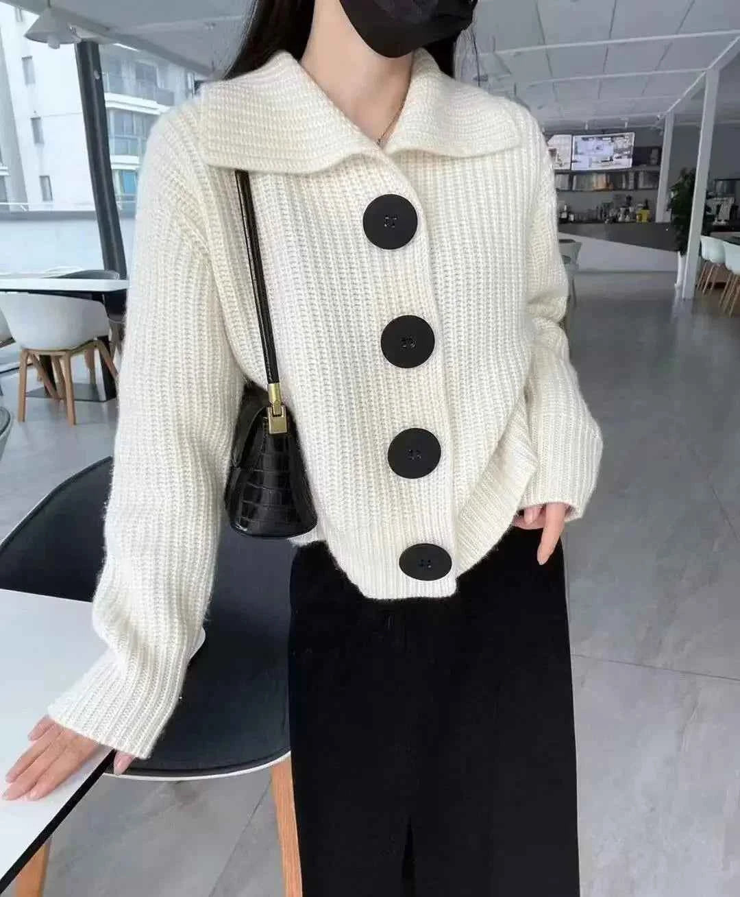 Temperament Fashion Sping Autumn New Sweaters Coats New Women Solid Lapel Button Korean Casual Long Sleeve Cardigan Knitted Tops