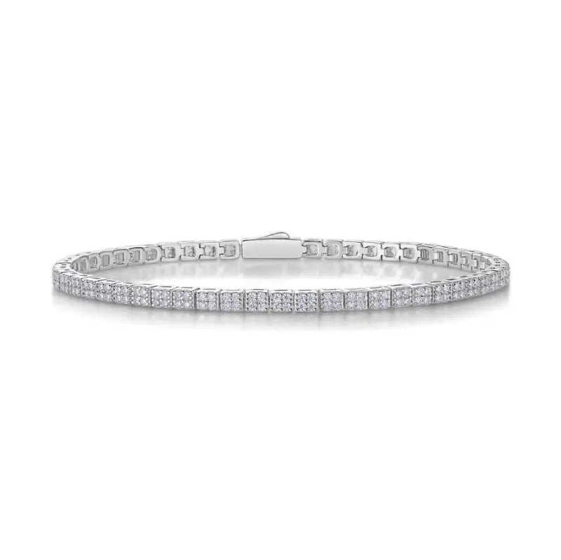 Hot Sale Style Fashion Bracelet 925 Silver Resizable VVS Moissanite Women Diamond Bracelet for Her Available at Low Price